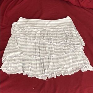 Ruffled white and grey striped skirt